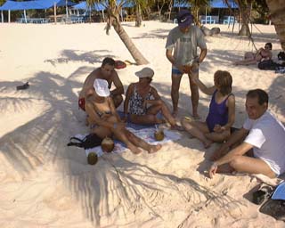 Tarde de descanso en la playa de Cayo Levantado -foto 2-